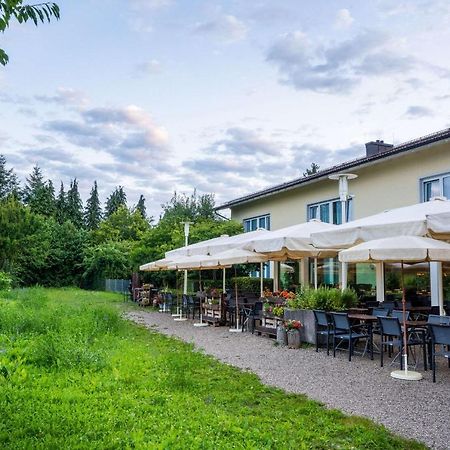 [M]Eat & Stay Hotel Haar  Bagian luar foto