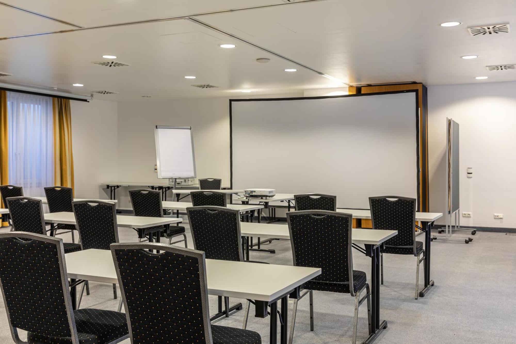[M]Eat & Stay Hotel Haar  Bagian luar foto
